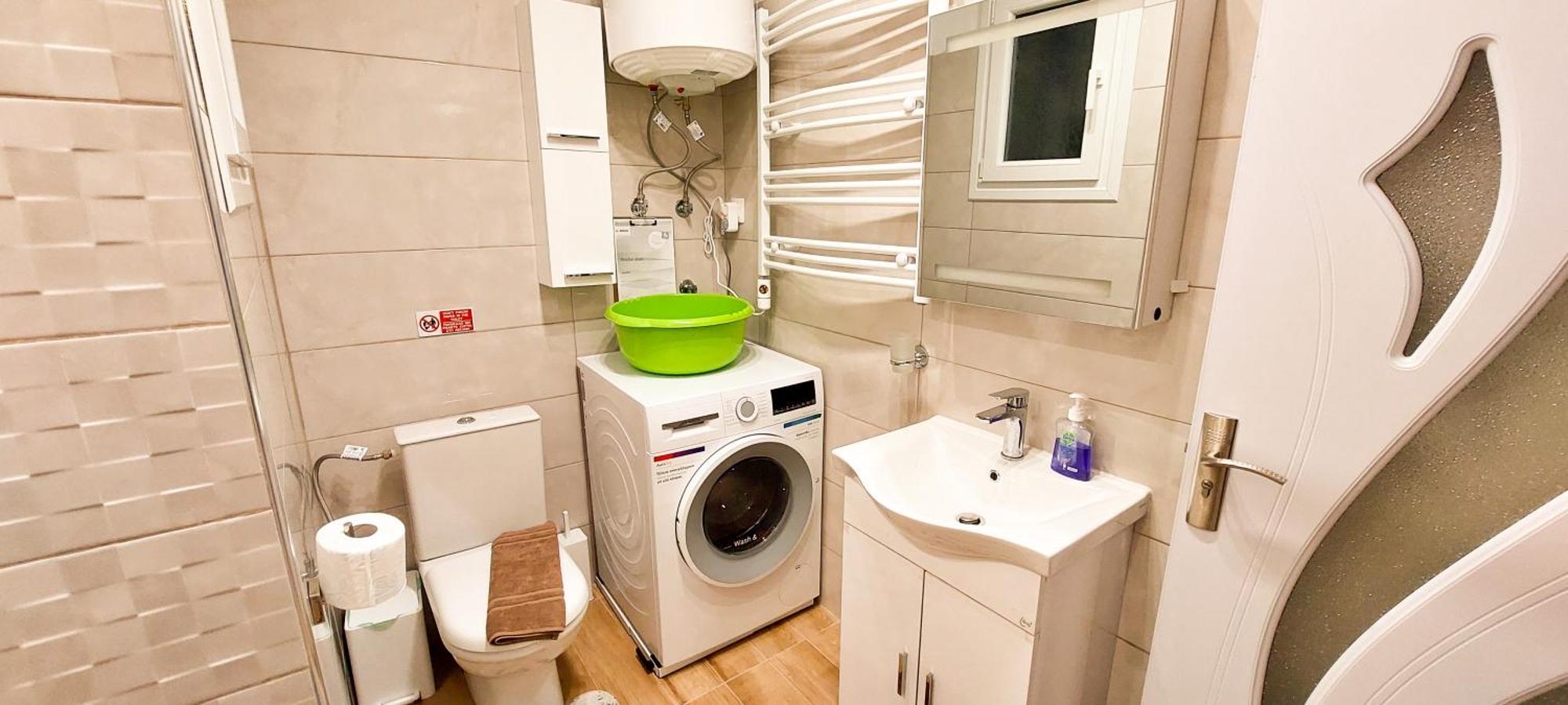 Apollo 4 - Luxury Apartment *